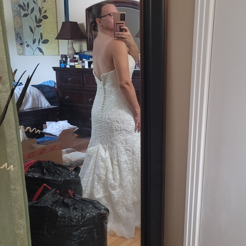 Galina Signature Soft White Trumpet Strapless Wedding Dress - Picture 4 of 17